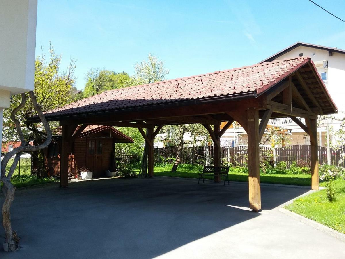 Vila Bbq Ljubljana Exterior foto